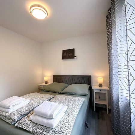 Stilvolles, Frisch Renoviertes 2Zi Apartment Mit Kueche Und Balkon In Kliniknaehe Bad Oeynhausen Kültér fotó